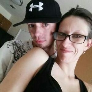 Meet your Posher, Corey & leah